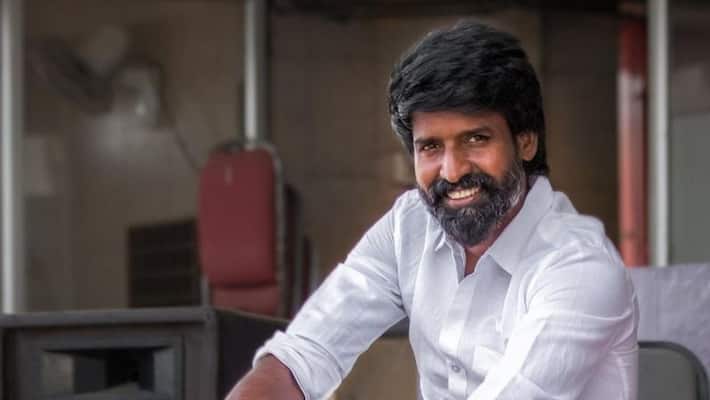 Hindu People's Party pressuring Suri to issue a public apology on the Hindu temple issue Hindu People's Party pressuring Suri to issue a public apology on the Hindu temple issue