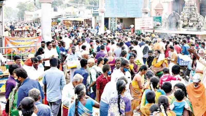 Devotees continue to flock to the Palani Murugan Temple from today till the 18th as there is no access to the temple