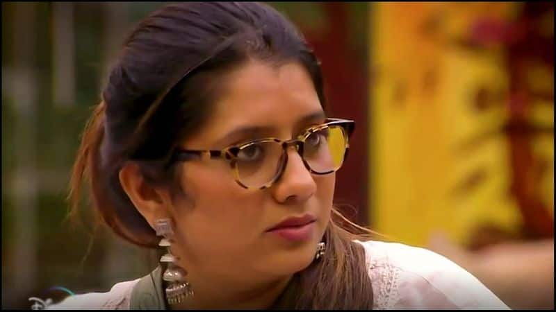 BiggBoss season 5 top 5 contestants salary details