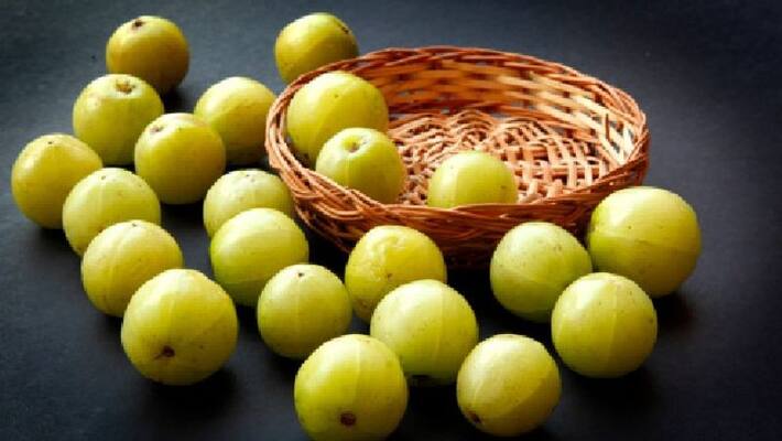benefits Of gooseberry for the strong hair benefits Of gooseberry for the strong hair