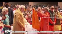 yogi adityanath against akhilesh yadav on seat distribution