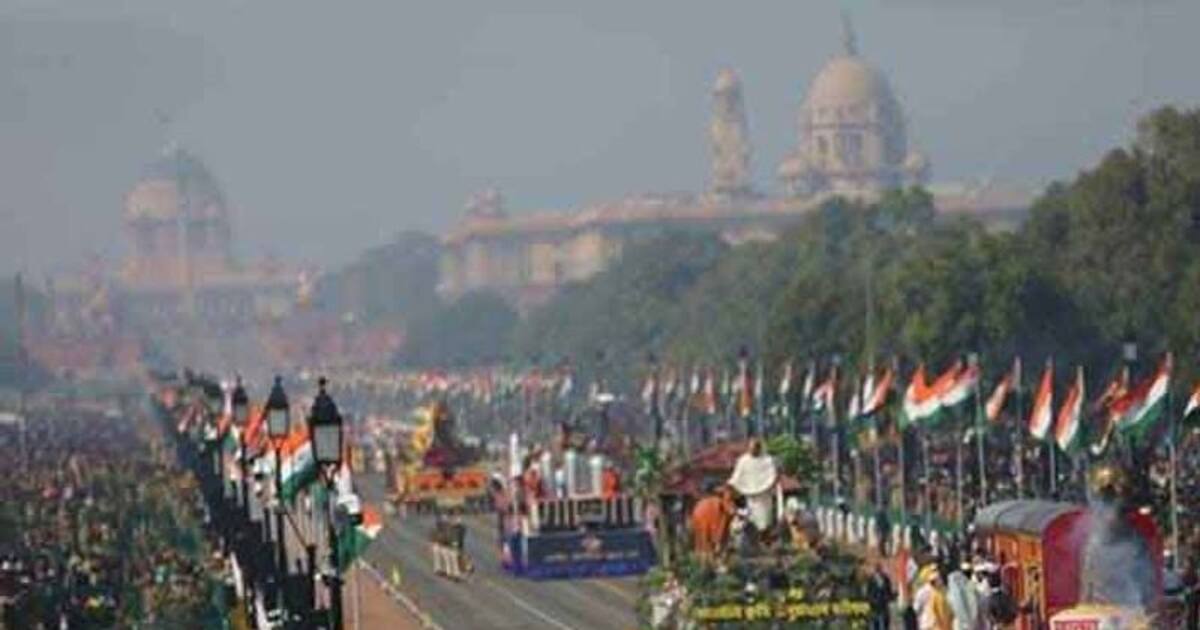RepublicDay: வஉசி, வேலுநாச்சியாரை தெரியாது.. குடியரசு தின அணிவகுப்பில் தமிழக ஊர்தியை நிராகரித்த மத்திய அரசு.!
