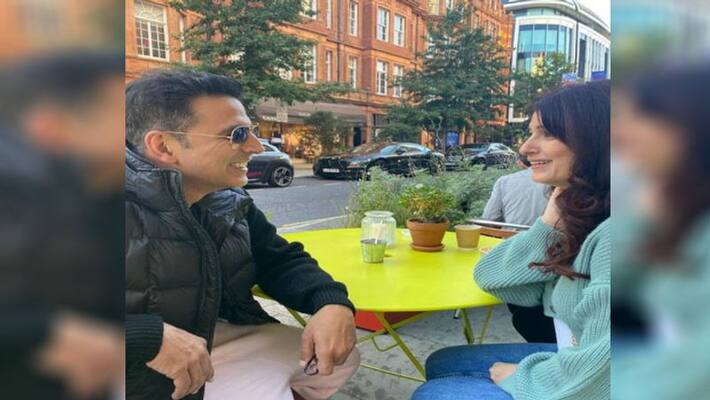 akshay kumar shares romantic wish to twinkle khanna on 21st wedding anniversary NTP akshay kumar shares romantic wish to twinkle khanna on 21st wedding anniversary NTP