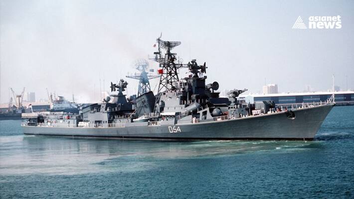 Explosion on internal compartment onboard INS Ranvir three navy personnel killed in Mumbai Dockyard ckm Explosion on internal compartment onboard INS Ranvir three navy personnel killed in Mumbai Dockyard ckm