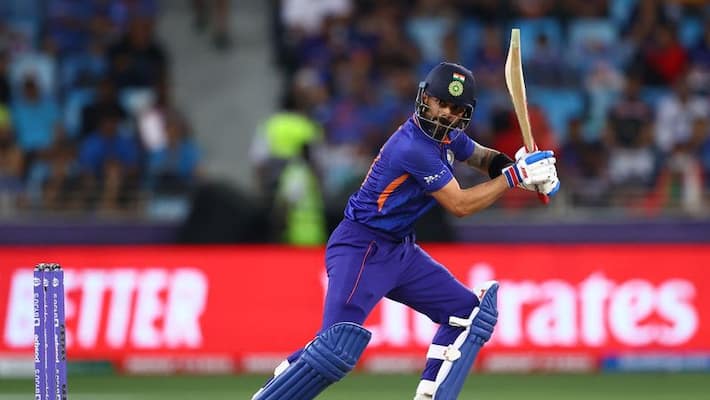 Brad Hogg picks batting spot for Virat Kohli in T20I Brad Hogg picks batting spot for Virat Kohli in T20I