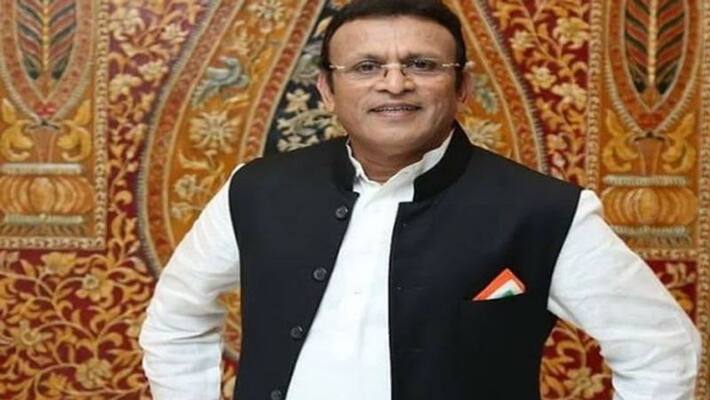 Bollywood actor Annu kapoor hospitalized after chest pain in Ganga ram Delhi ckm Bollywood actor Annu kapoor hospitalized after chest pain in Ganga ram Delhi ckm