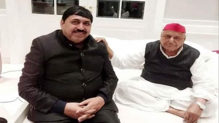 UP Election 2022: Mulayam Singh&#39;s brother-in-law; Congress&#39; Priyanka Maurya join  BJP