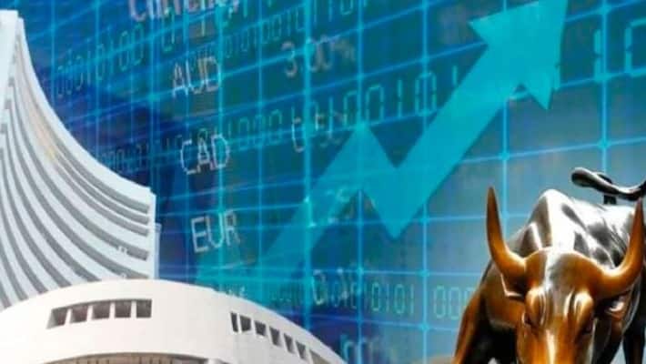 Stock Market Update Sensex Slips 250 pts Nifty Near 18250 At Open vva