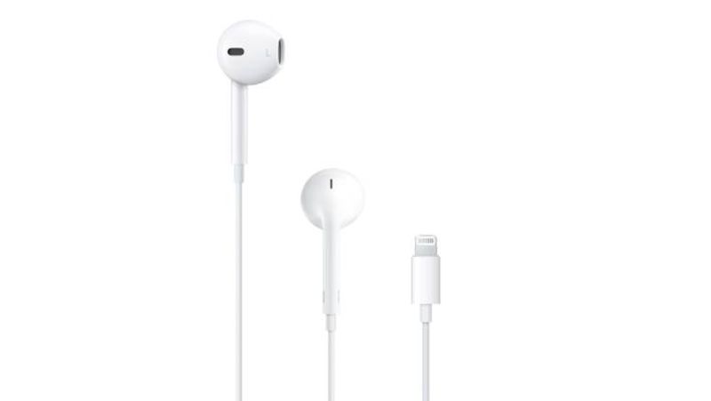Apple will no longer ship EarPods with iPhones in France