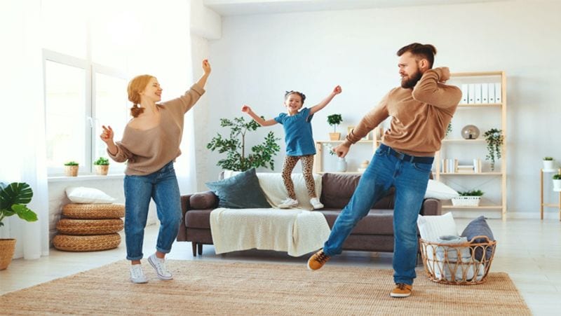 Covid 19 Omicron effect: 7 Best Exercises for Kids to Keep Them Active and Healthy at home dva