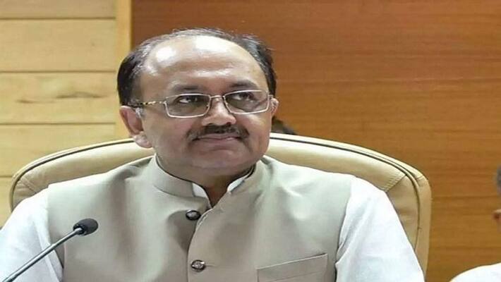 Cabinet minister Siddharth Nath Singh attacked Priyanka Gandhi Vadra called slogan hollow BJP Congress Cabinet minister Siddharth Nath Singh attacked Priyanka Gandhi Vadra called slogan hollow BJP Congress