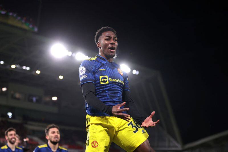 EPL 2021-22: Should Ronaldo apologise to Anthony Elanga for stealing the teenager's thunder at Brentford?