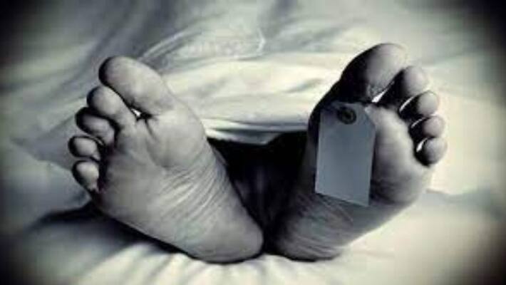 The parents of a 20-day-old baby were found dead The parents of a 20-day-old baby were found dead