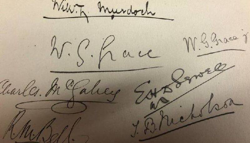 old Autograph book fetches 11 lakhs in auction