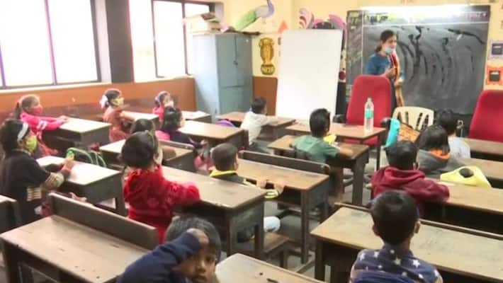 BMC instruct school across Mumbai to display names in Marathi on signboards - adt BMC instruct school across Mumbai to display names in Marathi on signboards - adt