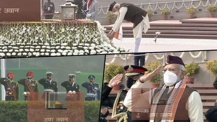 Republic Day 2022 PM Modi pays tribute to fallen soldiers at National War Memorial gcw Republic Day 2022 PM Modi pays tribute to fallen soldiers at National War Memorial gcw