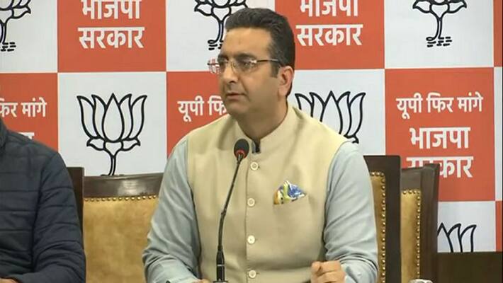 The BJP accuses the Gandhi family of being the "most corrupt family" in Indian politics. The BJP accuses the Gandhi family of being the "most corrupt family" in Indian politics.