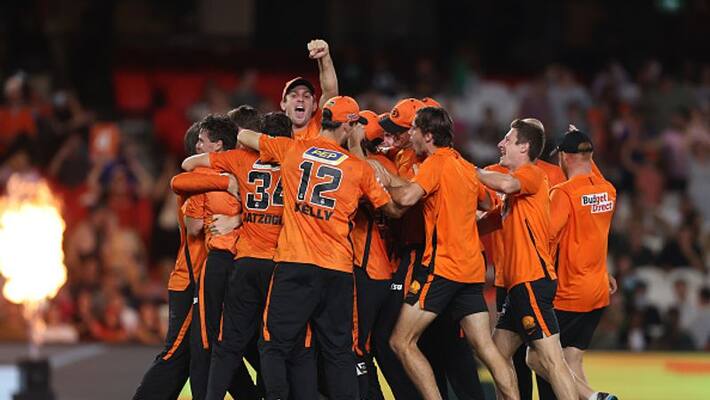 adelaide strikers all out for second lowest score in bbl 12 against perth scorchers adelaide strikers all out for second lowest score in bbl 12 against perth scorchers