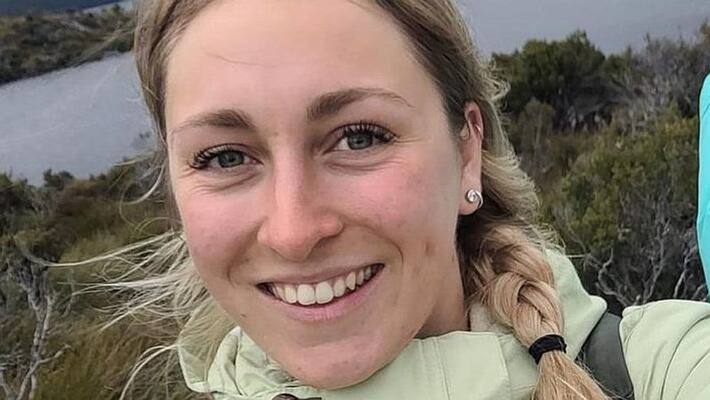24-year-old misdiagnosed by doctors in two countries, she had ovarian cancer 24-year-old misdiagnosed by doctors in two countries, she had ovarian cancer