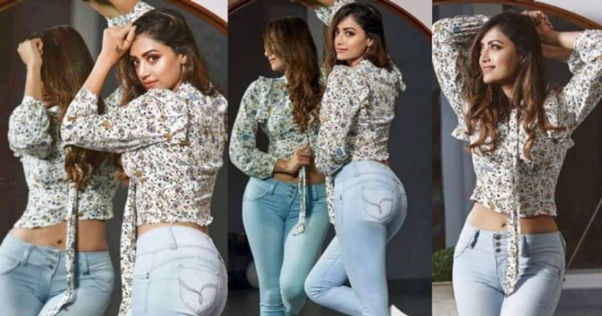 Mamta Mohandas Photoshoot: Floral Top and Jeans; Mamta Mohandas in a