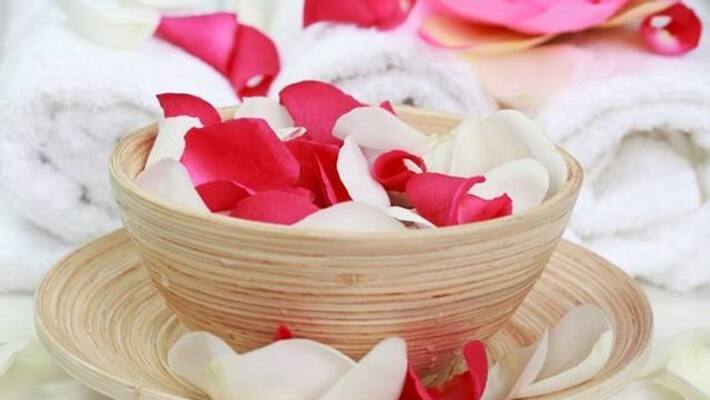 Make those 5 face pack with rose petals know the process ABSC Make those 5 face pack with rose petals know the process ABSC