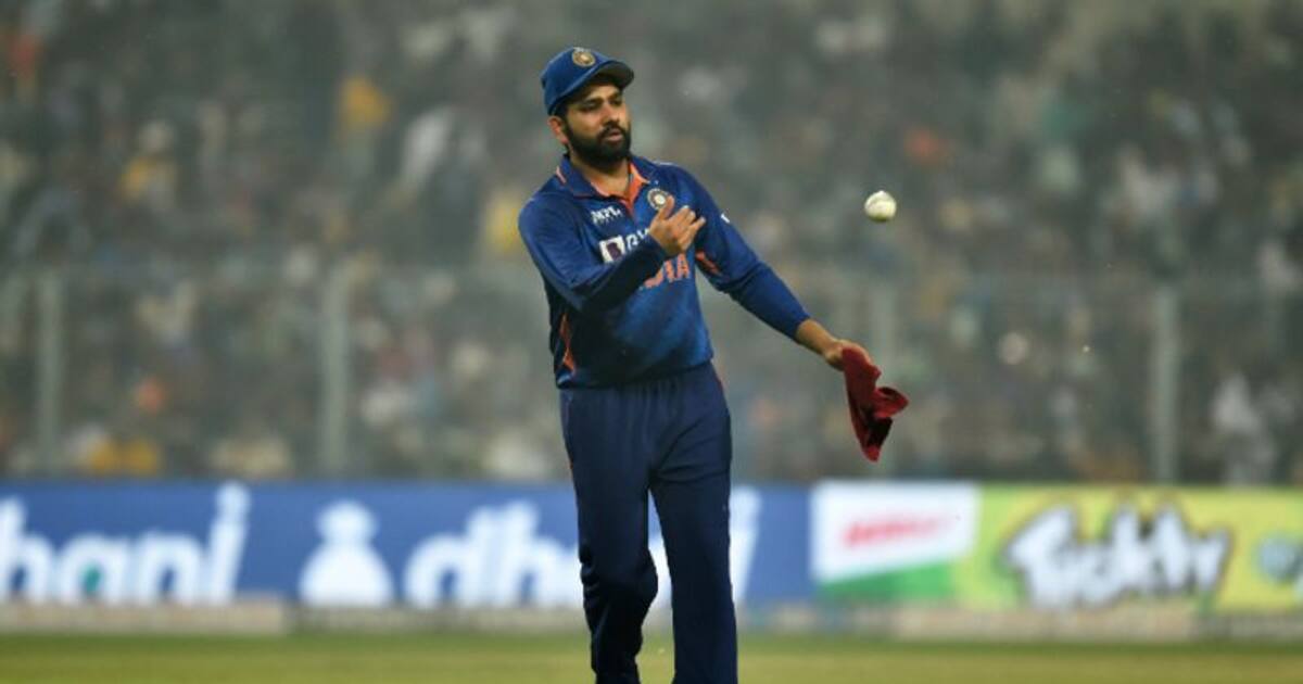 டி20 கிரிக்கெட்டில் ஒரு கேப்டனாக ரோஹித் சர்மா படைத்த அபார சாதனை.! மோர்கன், வில்லியம்சனை தூக்கியடித்து முதலிடம்