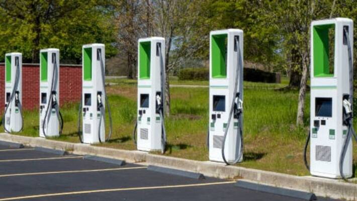 Swiss officials brace for energy crisis ban electric vehicles from being used non essential services Swiss officials brace for energy crisis ban electric vehicles from being used non essential services