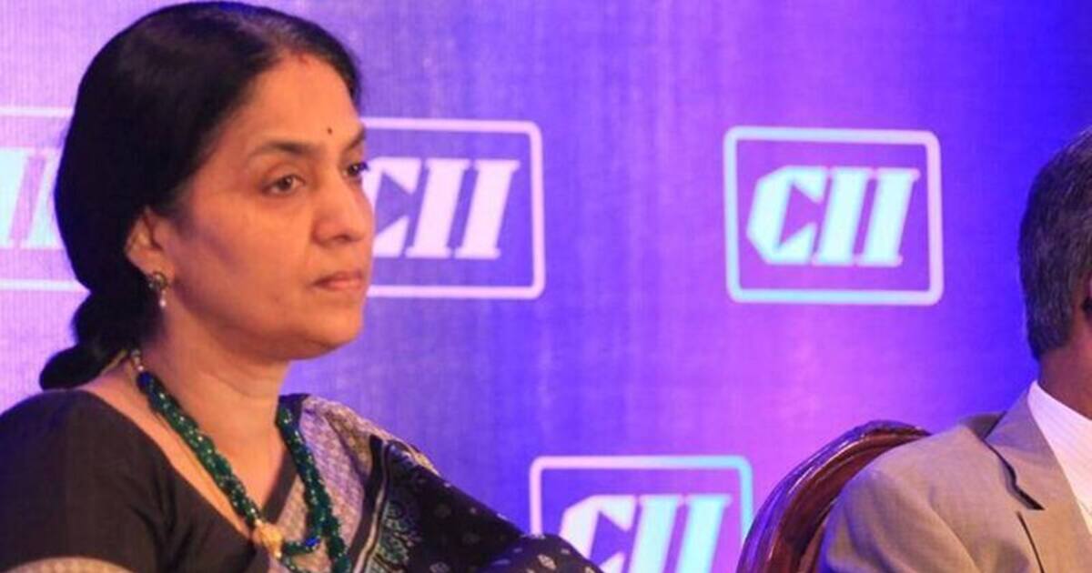 சாமியார் பேச்சைகேட்டு பங்குச்சந்தை நிர்வாகம்:  சித்ரா ராமகிருஷ்ணா இல்லத்தில் ஐ.டி. ரெய்டு