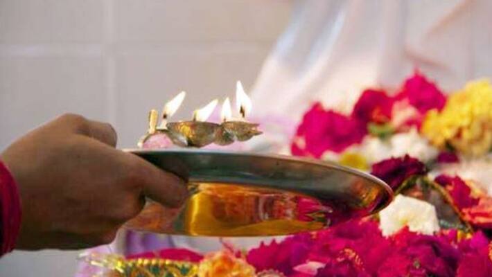 Durga puja 2022 must follow those vastu tips to keep items of worships ABSC Durga puja 2022 must follow those vastu tips to keep items of worships ABSC
