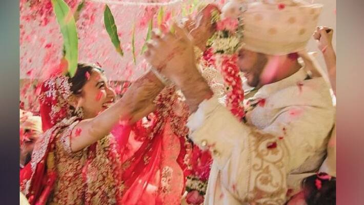 Survey Says The Connection Between Heart and Marriage Survey Says The Connection Between Heart and Marriage