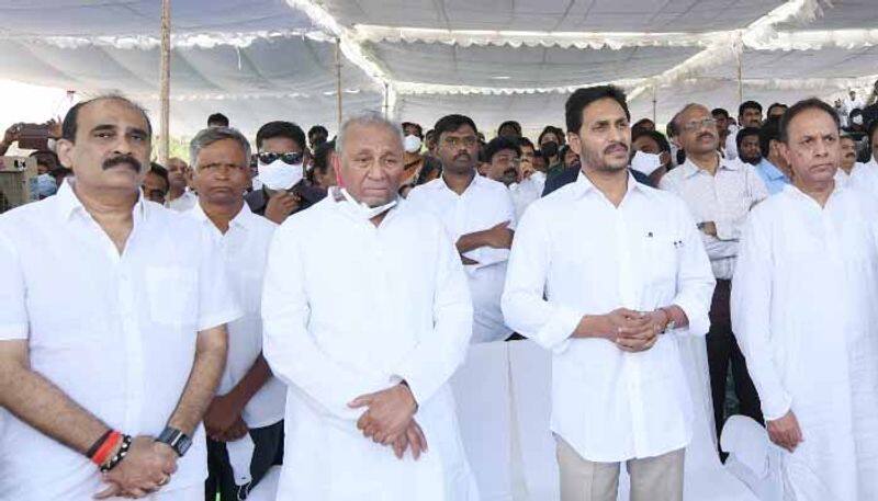 Mekapati Gautham Reddy last rites completes in Udayagiri