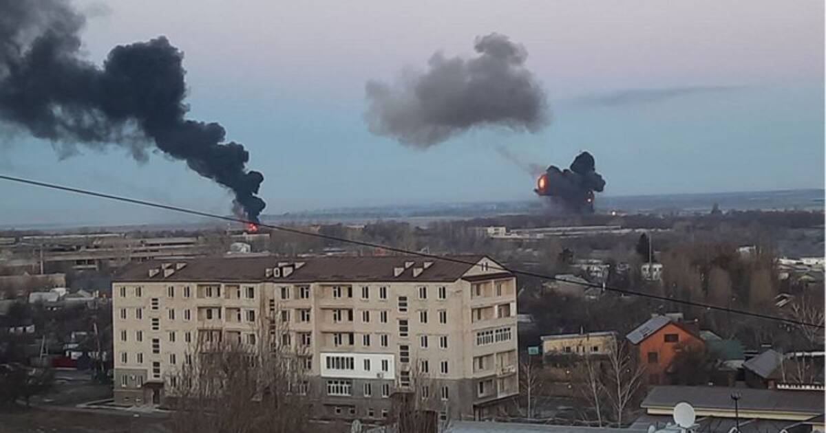 Ukraine: நாங்க ஒன்னும் சலச்சவங்க இல்லை.. ரஷ்யாவின் 5 ஜெட் விமானங்கள், ஒரு ஹெலிகாப்டர் சுட்டு வீழ்த்திய உக்ரைன்