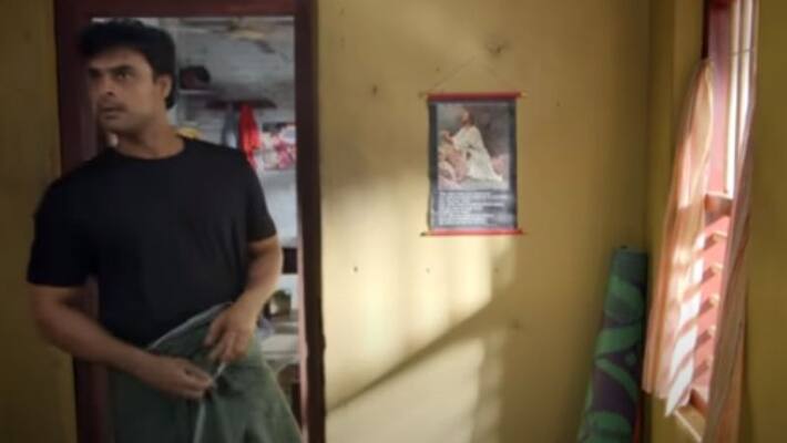 Tovino Thomas starrer Minnal Murali Edukka Kaashayi Video Song out Tovino Thomas starrer Minnal Murali Edukka Kaashayi Video Song out
