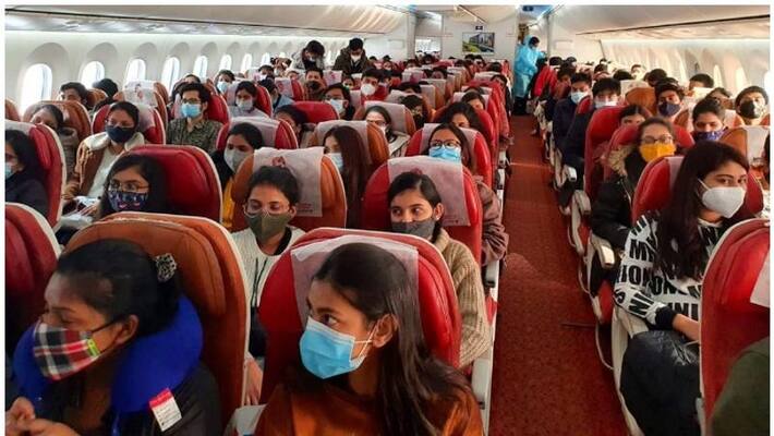 The first flight of the rescue mission returned to Mumbai from Romania The first flight of the rescue mission returned to Mumbai from Romania