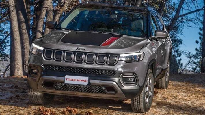 Jeep Compass Trailhawk facelift launched at Rs 30.72 lakh Jeep Compass Trailhawk facelift launched at Rs 30.72 lakh