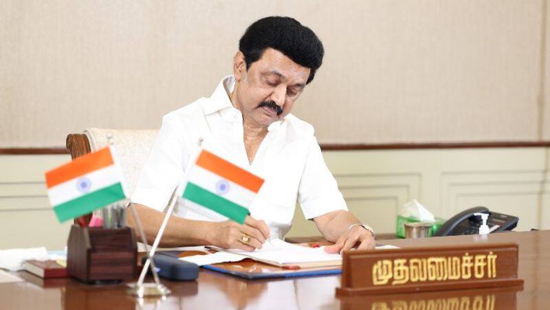 In Tamil Nadu it has been reported that Chief Minister MK Stalin is to hold consultations regarding the increasing spread of corona
