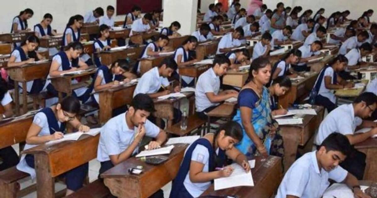 வினாத்தாள் கசிவு விவகாரம்.. சிசிடிவி, இரட்டை பூட்டு கட்டாயம் .. அதிரடி உத்தரவு போட்ட தேர்வுத்துறை..