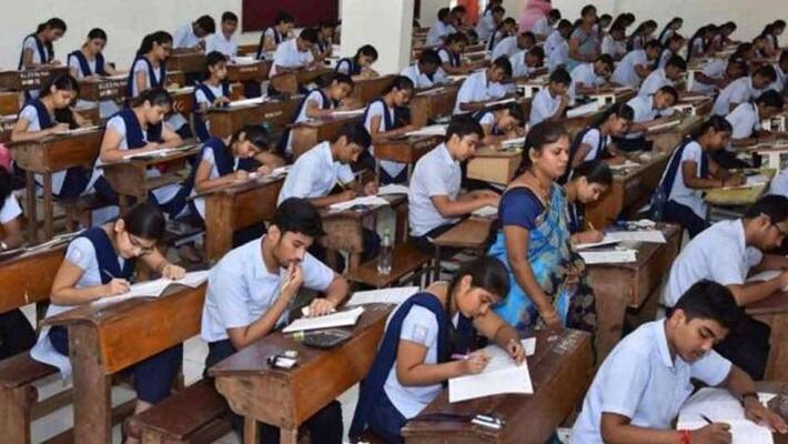 Second PU Exam from March 9 Final Time Table Announced Second PU Exam from March 9 Final Time Table Announced