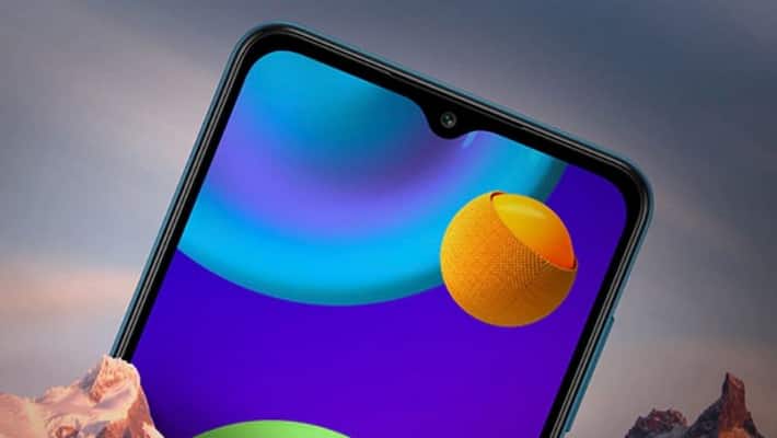 Best Phones Under Rs 8000 in India Best Phones Under Rs 8000 in India