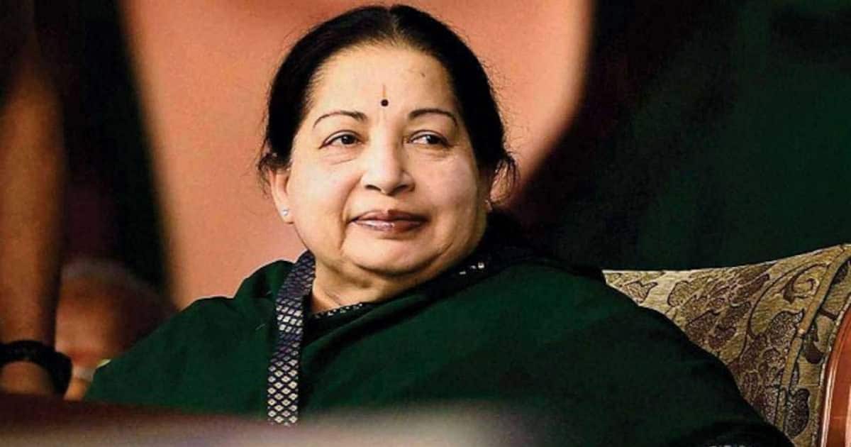 தீவிரமடையும் ஜெயலலிதா மரணம் விசாரணை..  நாளை விசாரணைக்கு ஆஜராக  4 மருத்துவர்களுக்கு நோட்டீஸ்.