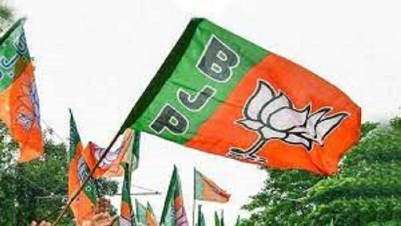 Utpal parikkar beat congress party at Goa Election Results 2022
