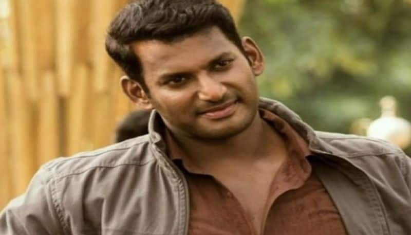 Actor vishal met accident in shooting 