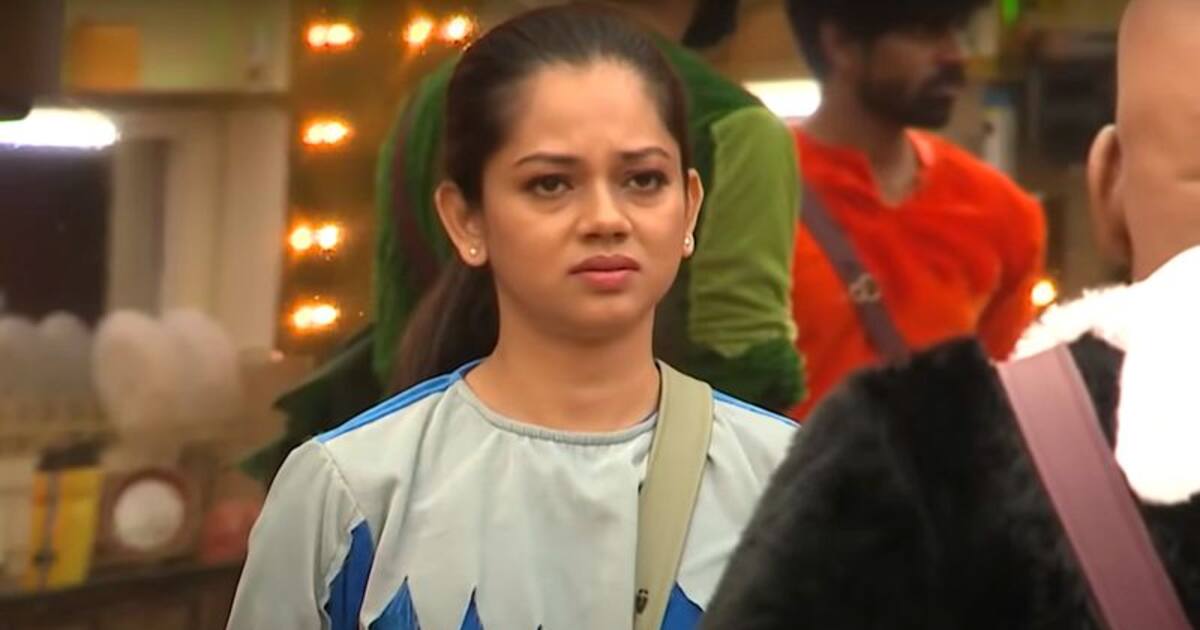 Anitha: பிக் பாஸ் நிகழ்ச்சியில் இருந்து தன்னை வெற்றியாளராக கருதிய அனிதா வெளியேறினார்...ஷாக்கில் ரசிகர்கள்!