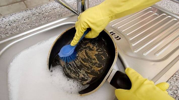 Durga Puja kitchen Hacks Simple ways to clean the kitchen before Puja BDD Durga Puja kitchen Hacks Simple ways to clean the kitchen before Puja BDD