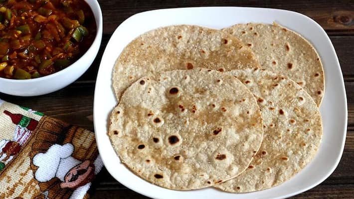 Weight Loss Chapati: Can You Eat It Every Day? Weight Loss Chapati: Can You Eat It Every Day?