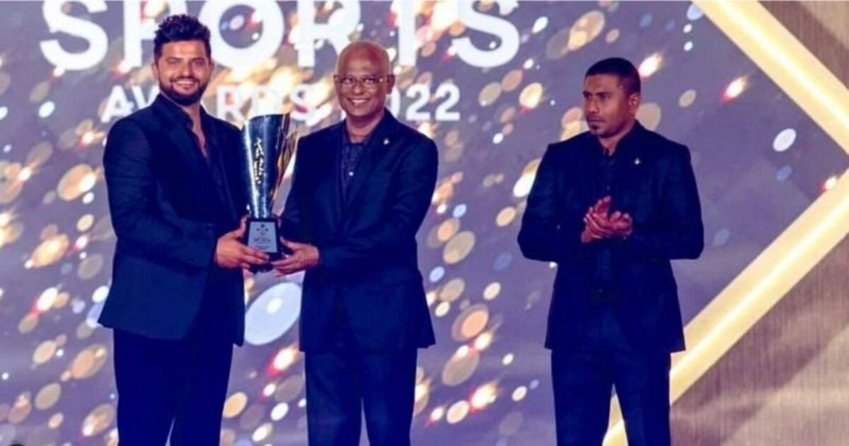 'Sports Icon' award for Suresh Raina in Maldives Happy fans