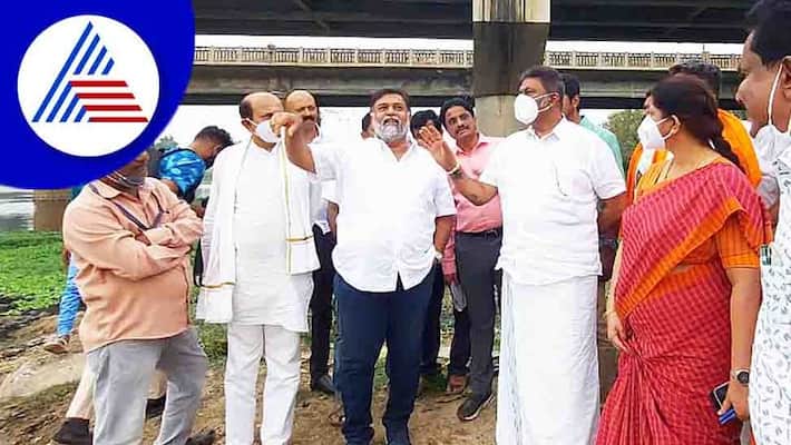 I don't want your vote, give it to someone Ravindra Srikanthaiah rude on Youth snr I don't want your vote, give it to someone Ravindra Srikanthaiah rude on Youth snr