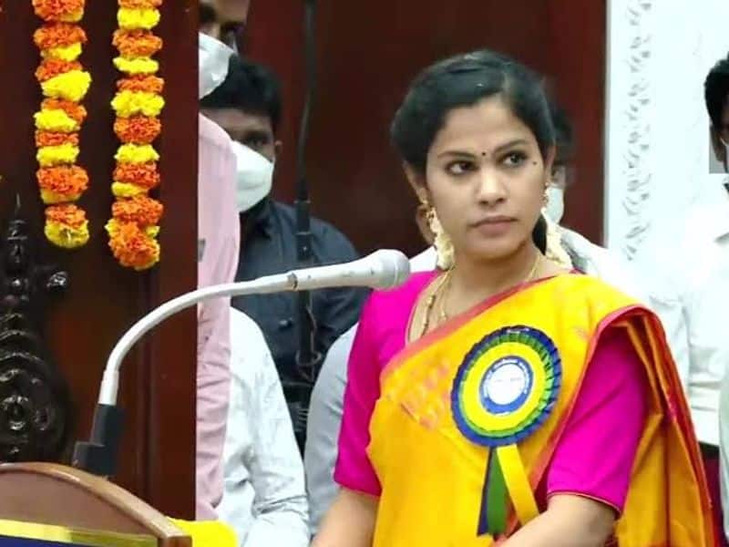 Complaints have been raised that Chennai Mayor Priya is being ignored at government events