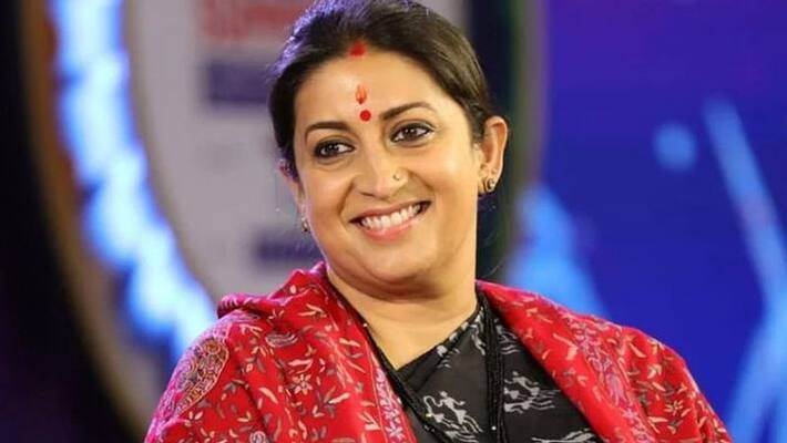 smriti irani comments on a post hardik pandya viral meme in instagram a moment in ind pak cricket t20 match in asia cup smriti irani comments on a post hardik pandya viral meme in instagram a moment in ind pak cricket t20 match in asia cup