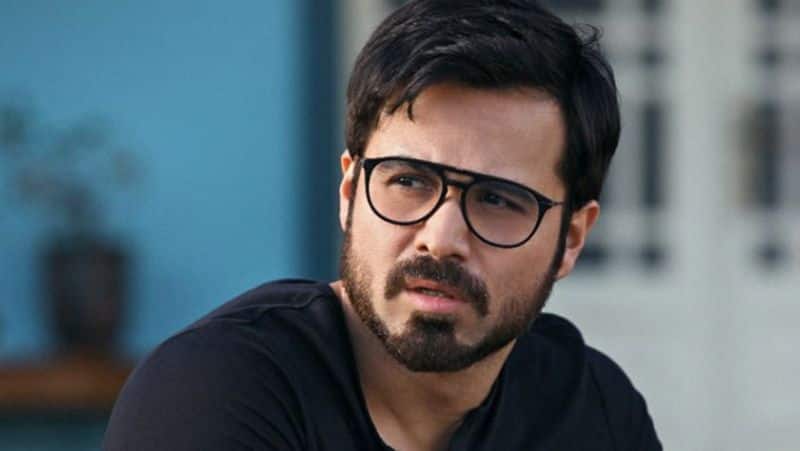 Bollywood Emraan Hashmi wife Parveen Sahni does like husband on screen romance with actress vcs 